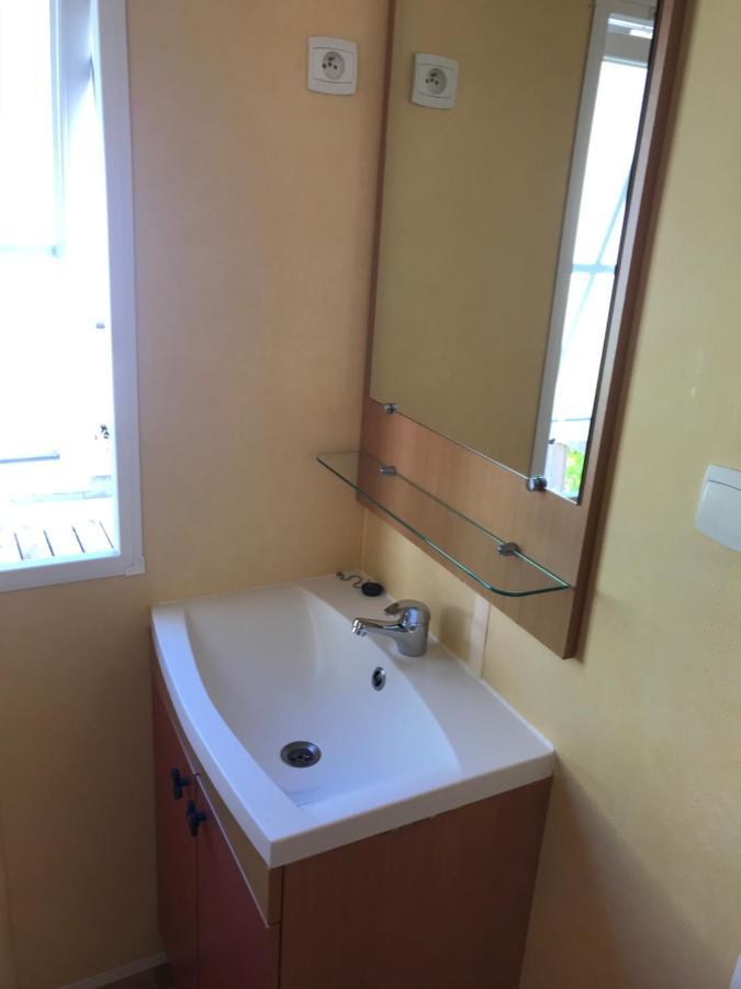 Mobil Home A Meschers Au Camping L'Escale Proche De Royan מראה חיצוני תמונה